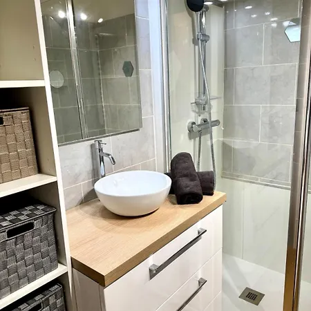 Apartmán Agreable 2 Pieces Et Son Jardin Antibes